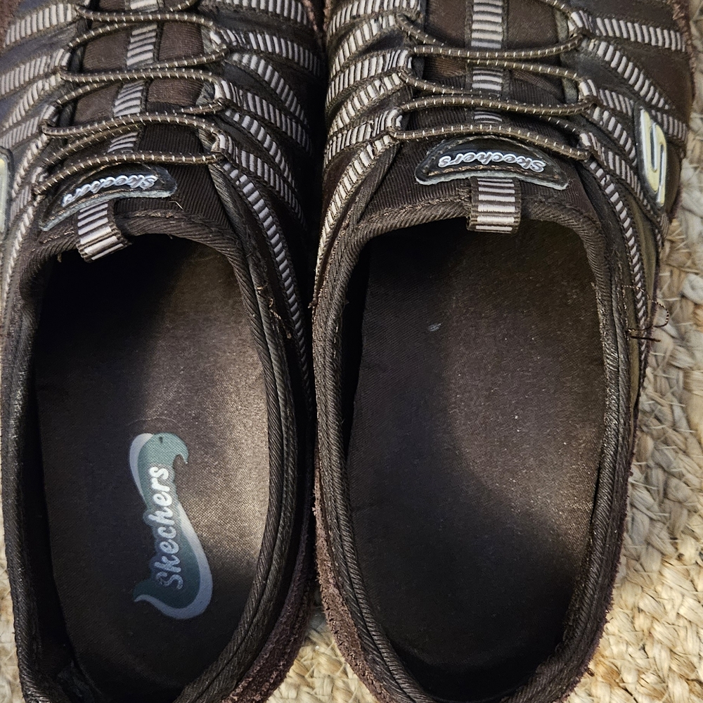 Skechers Shoes